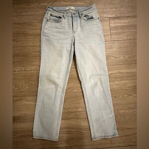 Abercrombie 26S Mid Rise 90s Straight Jean
